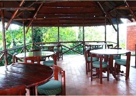 Coffee Acres Plantation Resort Kalpatta Exterior foto