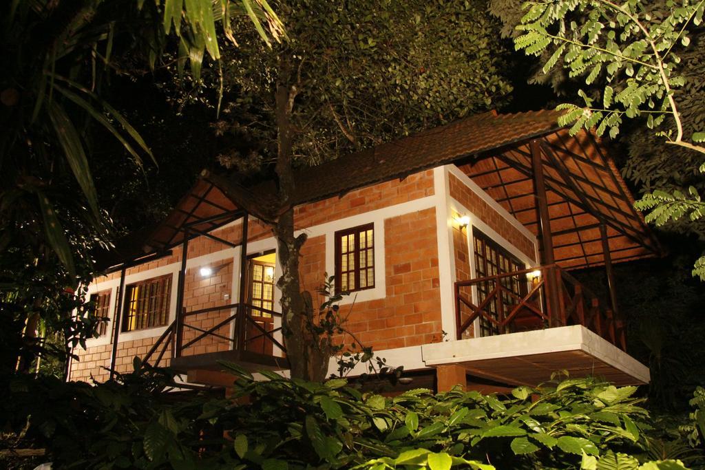 Coffee Acres Plantation Resort Kalpatta Exterior foto